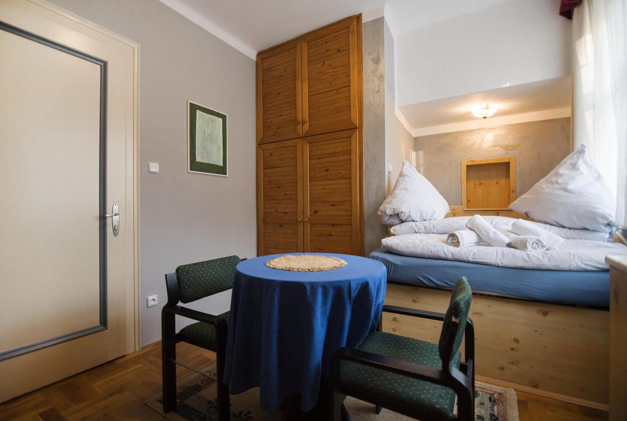 Pension Ayky Jablonec nad Nisou Room photo