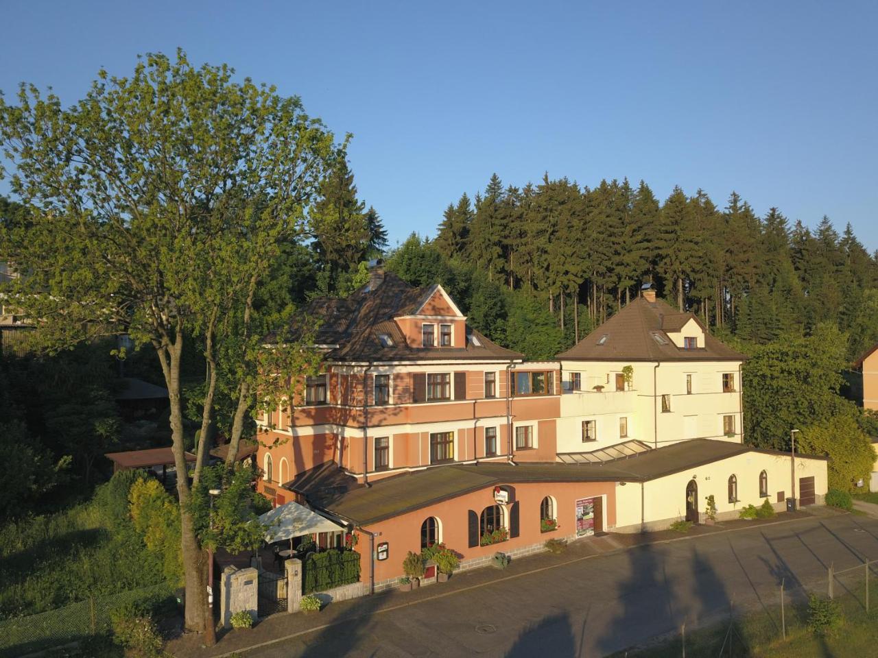 Pension Ayky Jablonec nad Nisou Exterior photo
